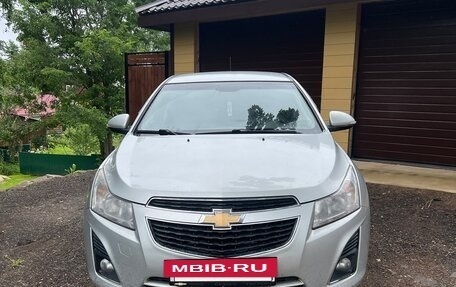 Chevrolet Cruze II, 2014 год, 815 000 рублей, 3 фотография