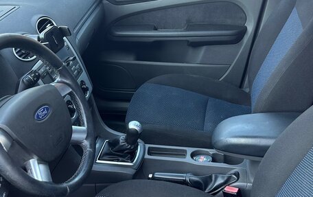 Ford Focus II рестайлинг, 2006 год, 320 000 рублей, 6 фотография