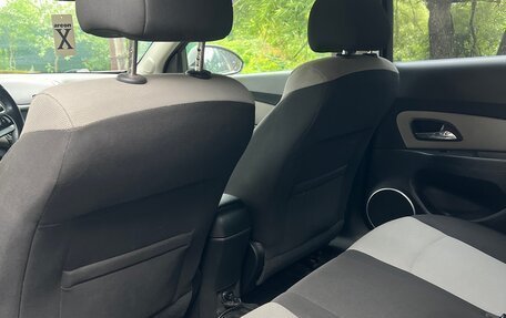 Chevrolet Cruze II, 2014 год, 815 000 рублей, 10 фотография