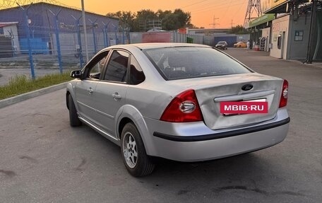 Ford Focus II рестайлинг, 2005 год, 238 000 рублей, 5 фотография