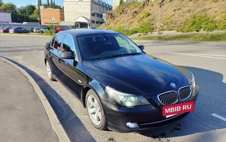 BMW 5 серия, 2007 год, 1 090 000 рублей, 2 фотография