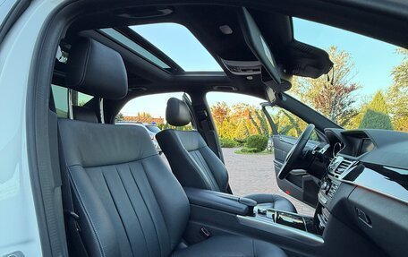 Mercedes-Benz E-Класс, 2014 год, 3 400 000 рублей, 25 фотография
