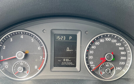Volkswagen Jetta VI, 2010 год, 480 000 рублей, 9 фотография