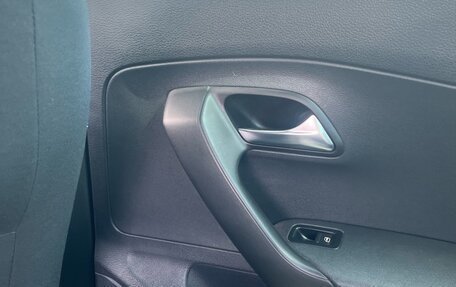 Volkswagen Polo VI (EU Market), 2018 год, 1 590 000 рублей, 25 фотография