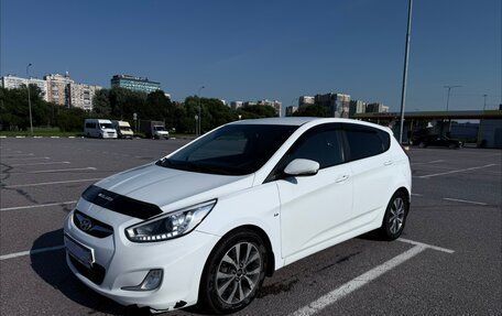 Hyundai Solaris II рестайлинг, 2013 год, 720 000 рублей, 7 фотография