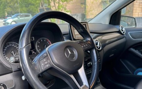 Mercedes-Benz B-Класс, 2012 год, 1 300 000 рублей, 8 фотография