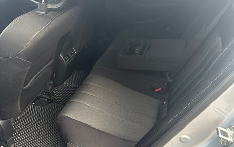 Mazda 6, 2019 год, 2 800 000 рублей, 7 фотография