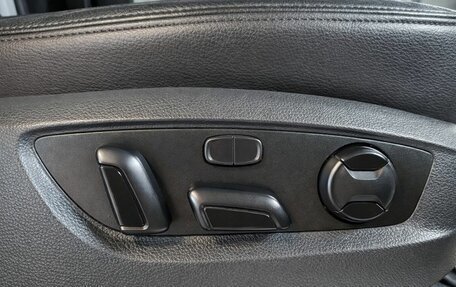 Volkswagen Touareg III, 2012 год, 1 699 000 рублей, 14 фотография