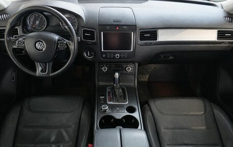 Volkswagen Touareg III, 2012 год, 1 699 000 рублей, 12 фотография