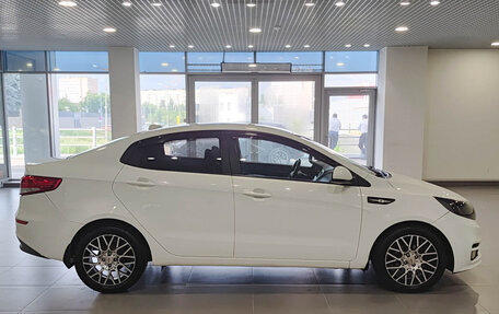 KIA Rio III рестайлинг, 2016 год, 887 000 рублей, 4 фотография