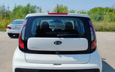 KIA Soul II рестайлинг, 2019 год, 1 399 000 рублей, 6 фотография