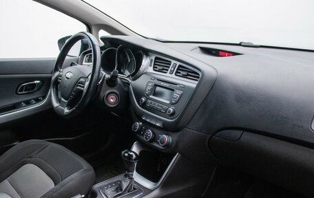 KIA cee'd III, 2015 год, 1 060 000 рублей, 11 фотография