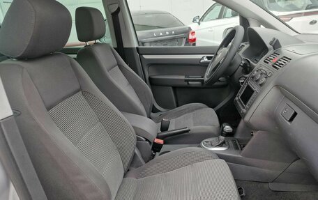 Volkswagen Touran III, 2004 год, 415 000 рублей, 12 фотография
