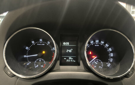 Skoda Yeti I рестайлинг, 2011 год, 599 000 рублей, 16 фотография