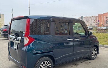 Toyota Roomy I, 2017 год, 900 000 рублей, 12 фотография