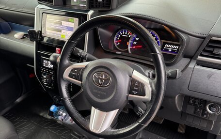 Toyota Roomy I, 2017 год, 900 000 рублей, 11 фотография