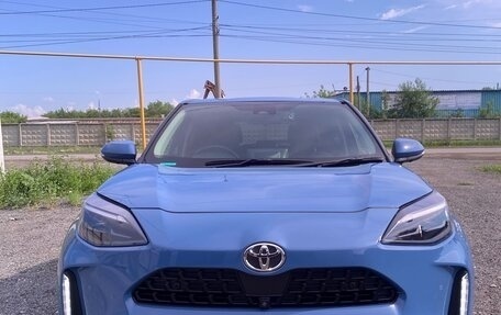 Toyota Yaris Cross, 2022 год, 2 050 000 рублей, 3 фотография