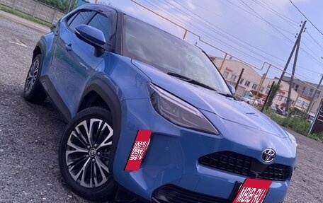 Toyota Yaris Cross, 2022 год, 2 050 000 рублей, 26 фотография