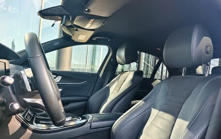 Mercedes-Benz E-Класс, 2017 год, 2 390 000 рублей, 17 фотография