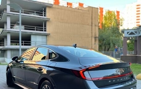 Hyundai Sonata VIII, 2021 год, 1 830 000 рублей, 5 фотография