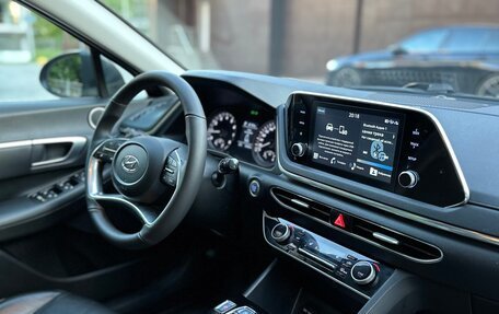 Hyundai Sonata VIII, 2021 год, 1 830 000 рублей, 13 фотография