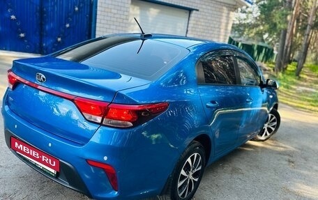 KIA Rio IV, 2018 год, 1 200 000 рублей, 2 фотография