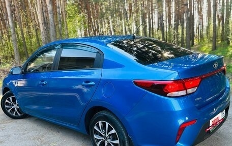 KIA Rio IV, 2018 год, 1 200 000 рублей, 4 фотография
