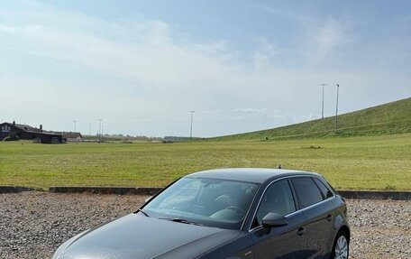 Audi A3, 2017 год, 1 448 963 рублей, 2 фотография