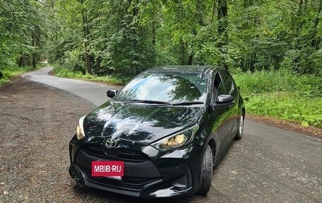 Toyota Yaris, 2020 год, 1 280 000 рублей, 2 фотография