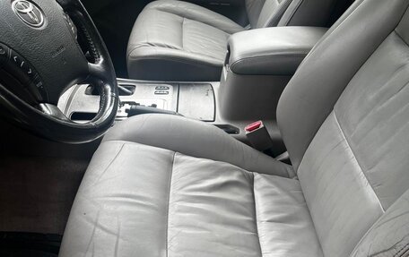 Toyota Land Cruiser 100 рестайлинг 2, 2005 год, 2 150 000 рублей, 9 фотография