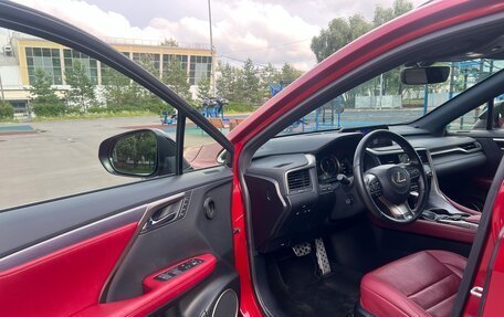 Lexus RX IV рестайлинг, 2019 год, 5 000 000 рублей, 19 фотография