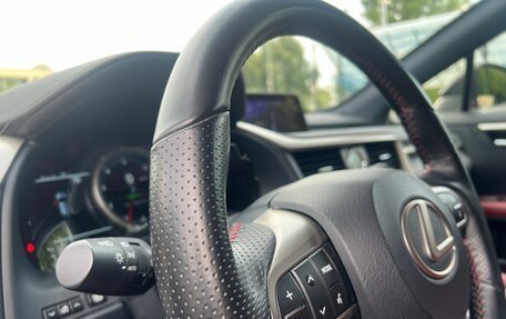 Lexus RX IV рестайлинг, 2019 год, 5 000 000 рублей, 33 фотография