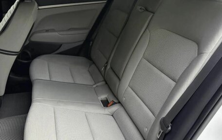 Hyundai Elantra VI рестайлинг, 2018 год, 1 440 000 рублей, 17 фотография