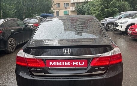 Honda Accord IX рестайлинг, 2013 год, 1 495 000 рублей, 4 фотография