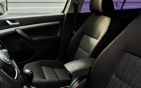 Skoda Octavia, 2010 год, 880 000 рублей, 4 фотография