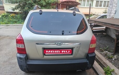 Hyundai Tucson III, 2006 год, 610 000 рублей, 4 фотография