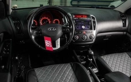 KIA cee'd I рестайлинг, 2011 год, 699 000 рублей, 6 фотография