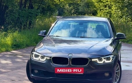 BMW 3 серия, 2018 год, 2 036 000 рублей, 2 фотография