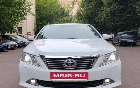 Toyota Camry, 2012 год, 1 425 000 рублей, 2 фотография