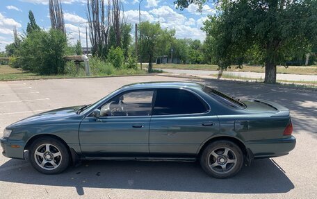 Toyota Vista, 1992 год, 350 000 рублей, 4 фотография