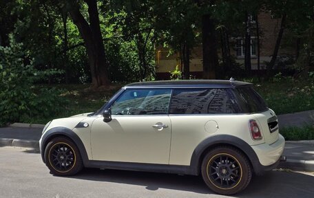 MINI Hatch, 2010 год, 950 000 рублей, 2 фотография