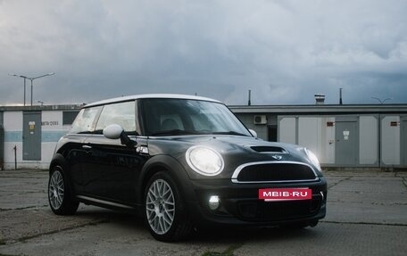 MINI Hatch, 2011 год, 950 000 рублей, 6 фотография