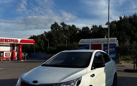 KIA Rio III рестайлинг, 2012 год, 670 000 рублей, 1 фотография