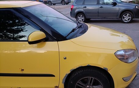 Skoda Fabia II, 2011 год, 340 000 рублей, 4 фотография