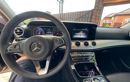 Mercedes-Benz E-Класс, 2018 год, 2 490 000 рублей, 16 фотография
