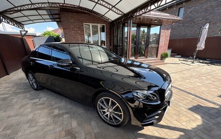 Mercedes-Benz E-Класс, 2018 год, 2 490 000 рублей, 9 фотография
