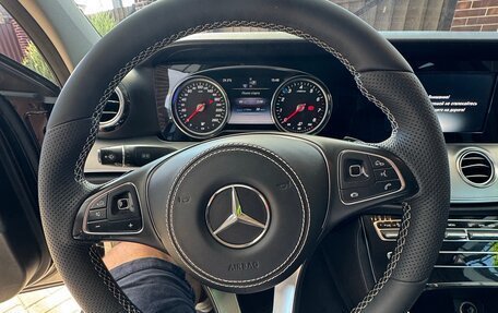 Mercedes-Benz E-Класс, 2018 год, 2 490 000 рублей, 15 фотография
