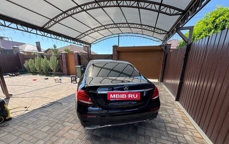 Mercedes-Benz E-Класс, 2018 год, 2 490 000 рублей, 4 фотография