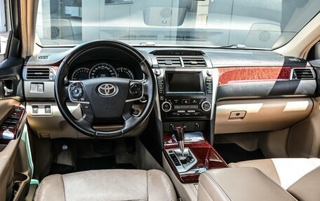 Toyota Camry, 2013 год, 1 378 000 рублей, 6 фотография
