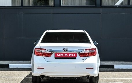 Toyota Camry, 2013 год, 1 378 000 рублей, 4 фотография